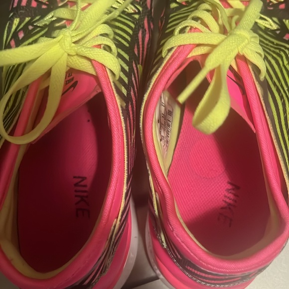 Size 10 Nike free, 5.0 - Picture 8 of 8